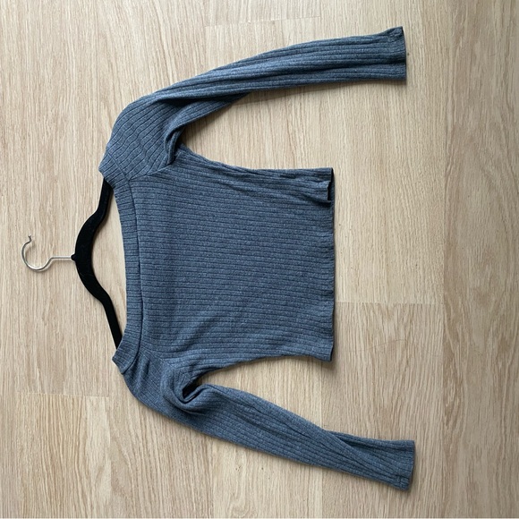 ASOS Grey Off the Shoulder Top - Picture 3 of 5
